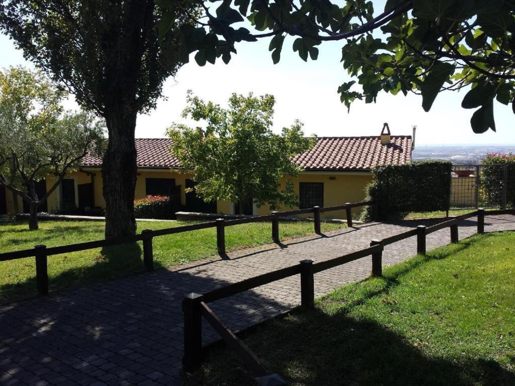 La Vista Agriturismo Boutique Ariccia Luaran gambar